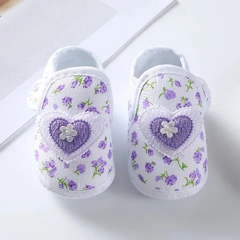 Baby shoe